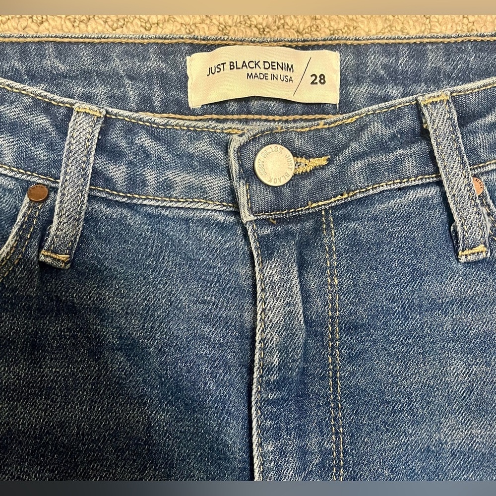 Just Black Women's Blue Straight Leg Jeans - Picture 5 of 7